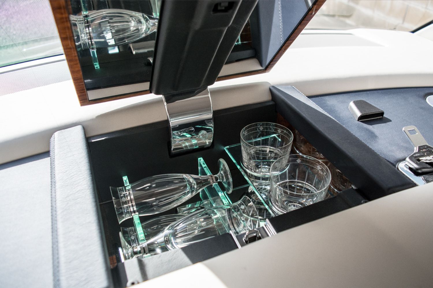 ROLLS-ROYCE PHANTOM 6.7 PHANTOM SAPPHIRE 2DR AUTOMATIC