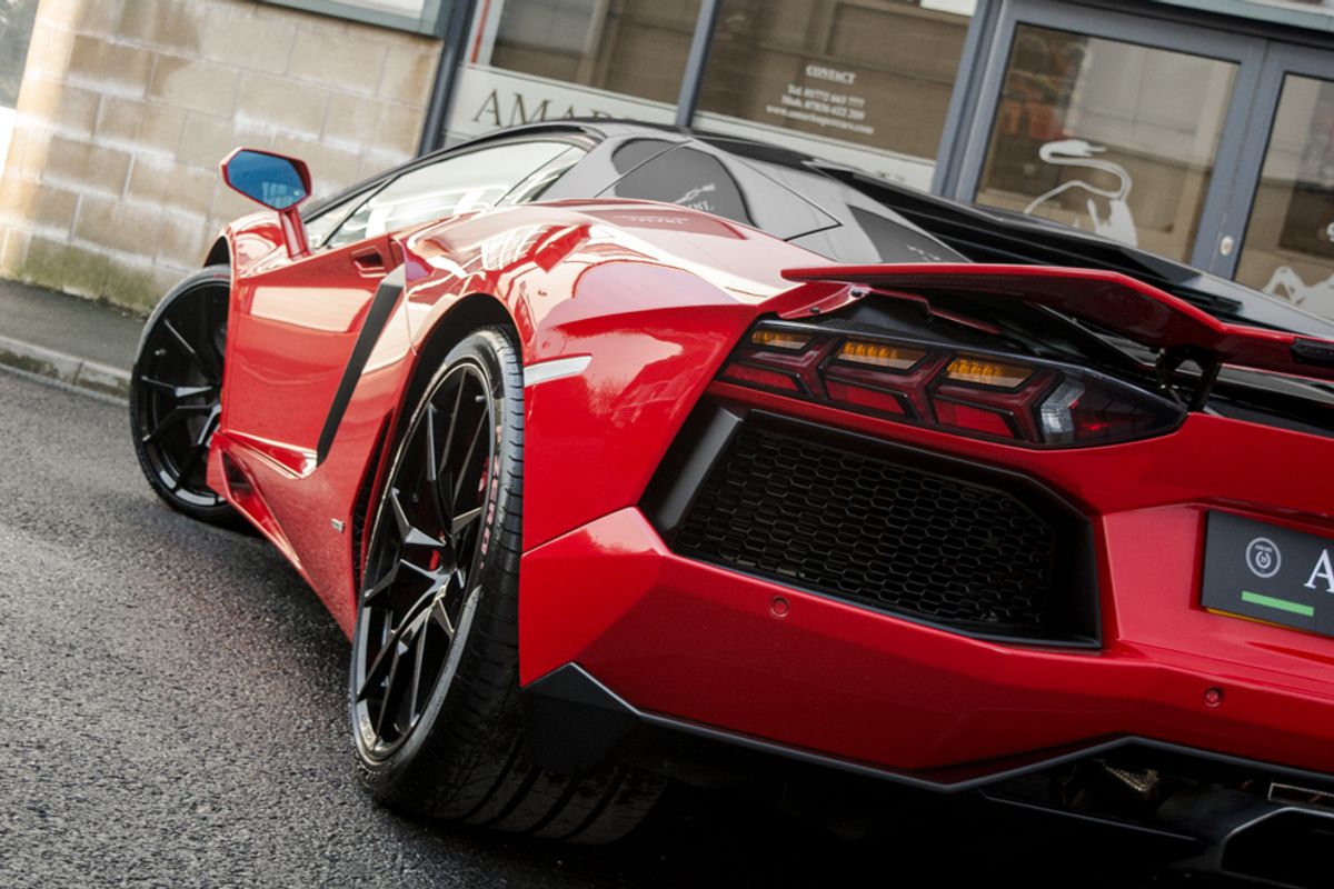 LAMBORGHINI AVENTADOR COUPE 6.5 LP 700-4 2DR SEMI AUTO
