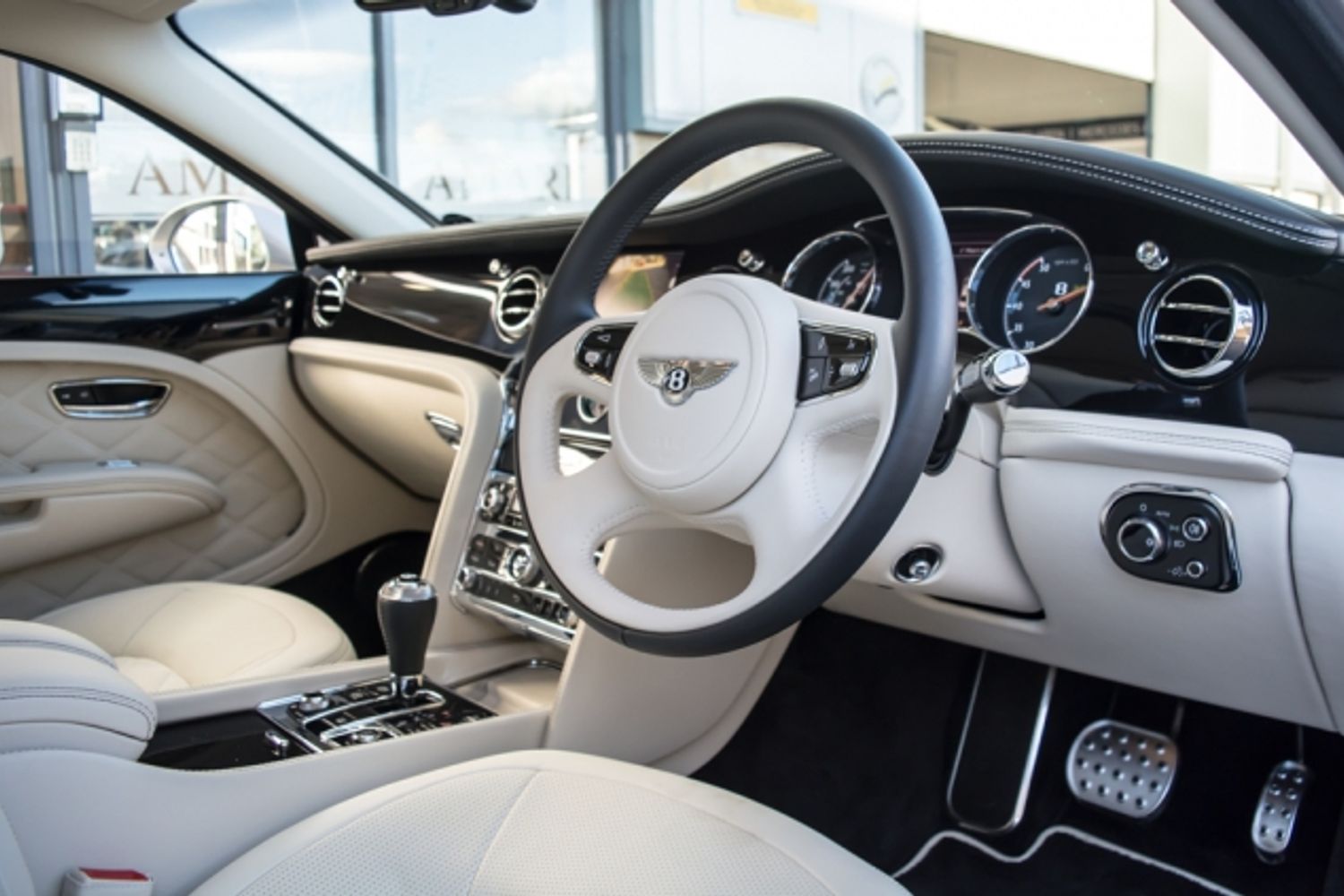 BENTLEY MULSANNE PETROL Saloon 6.8 SPEED 4DR Automatic