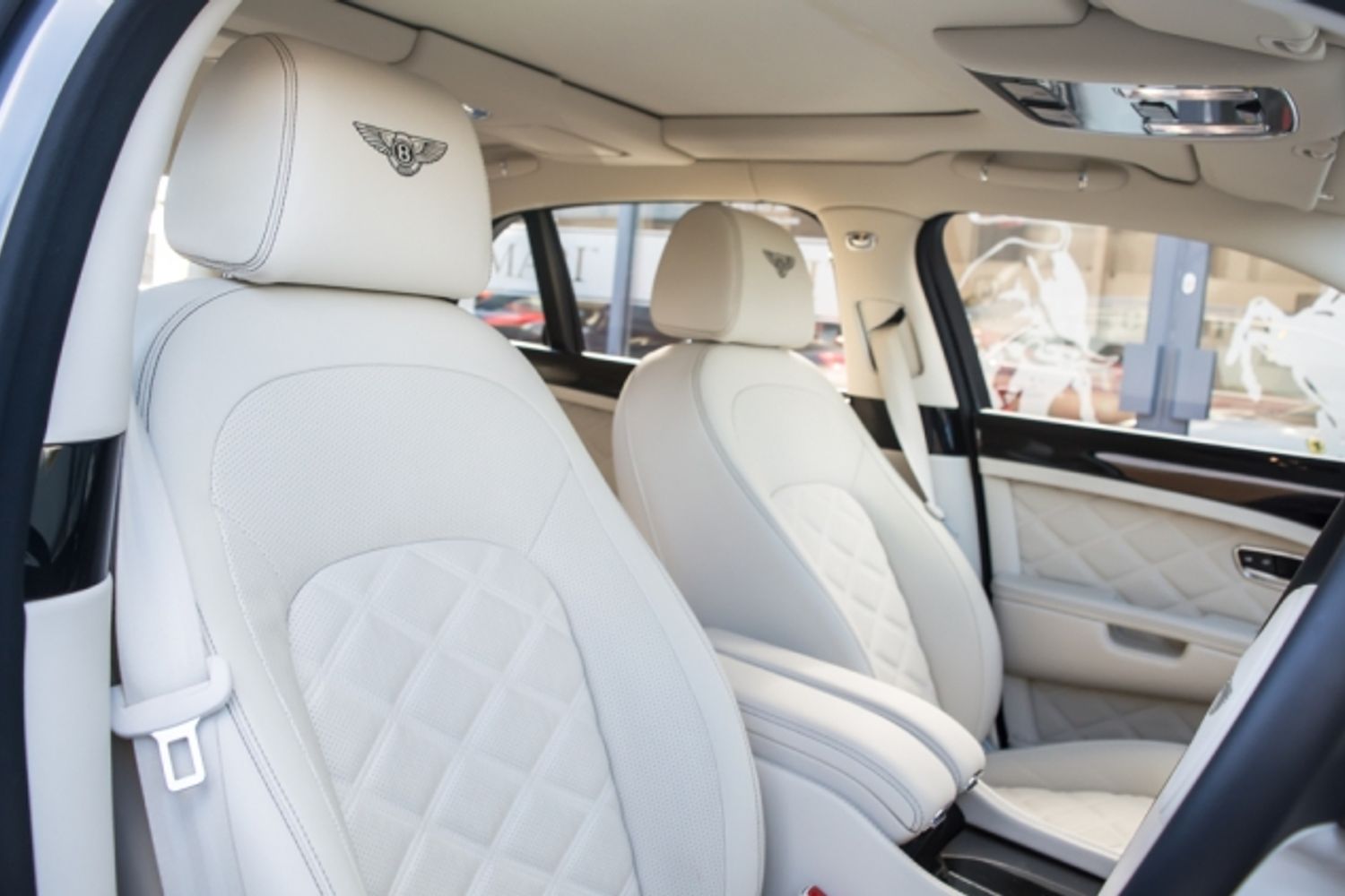 BENTLEY MULSANNE PETROL Saloon 6.8 SPEED 4DR Automatic