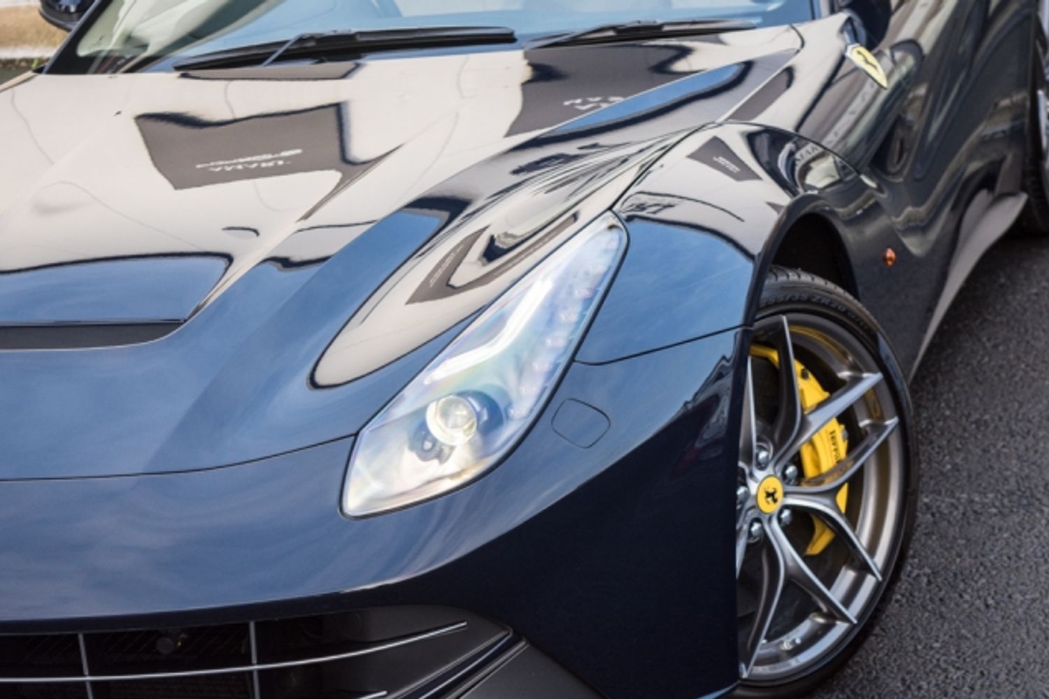 FERRARI F12 BERLINETTA PETROL Coupe 6.3 AB 2DR Semi Automatic