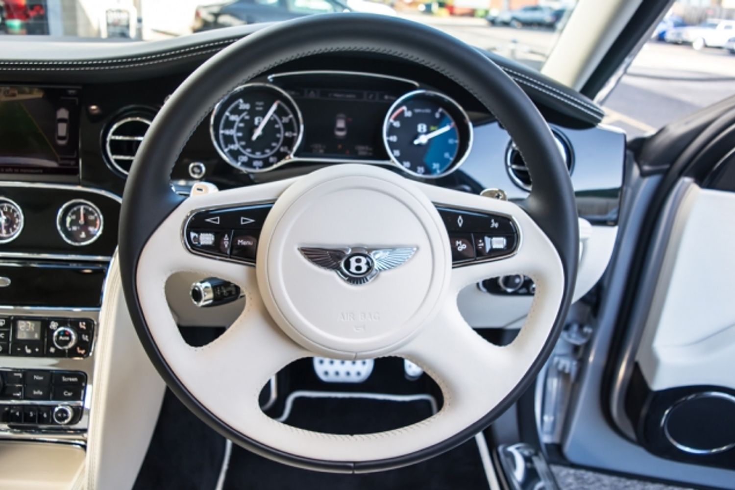 BENTLEY MULSANNE PETROL Saloon 6.8 SPEED 4DR Automatic