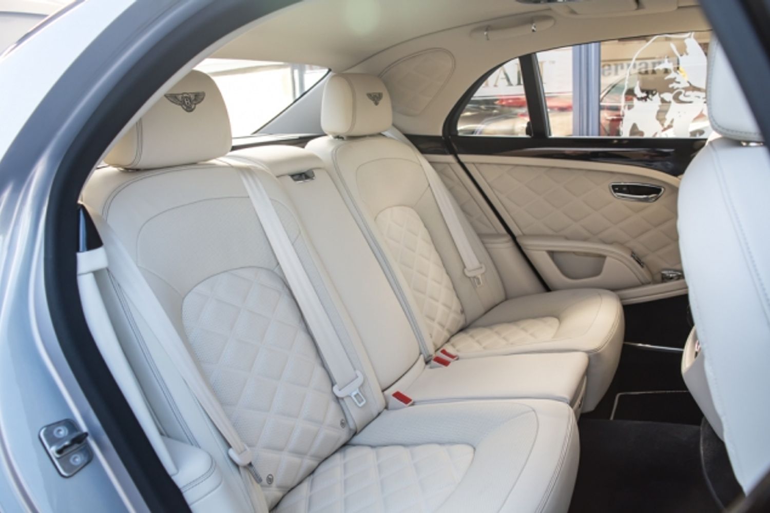 BENTLEY MULSANNE PETROL Saloon 6.8 SPEED 4DR Automatic