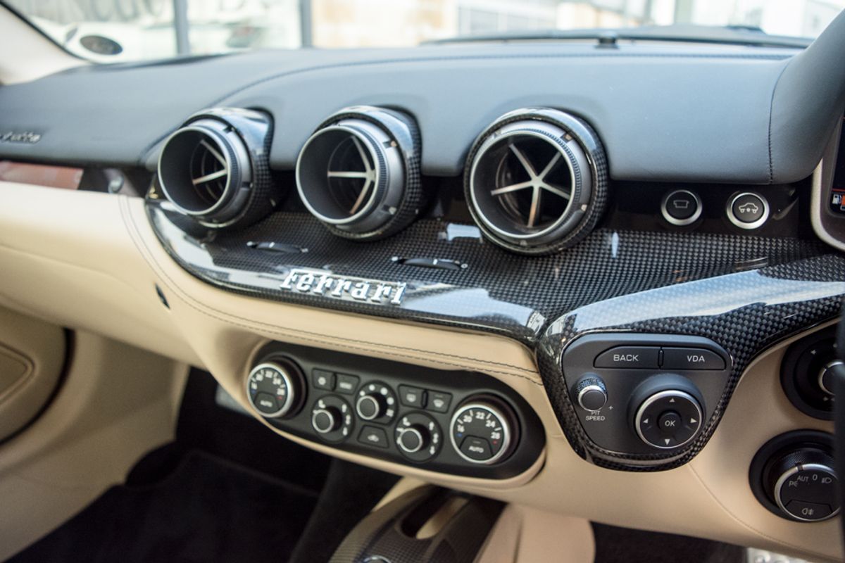 FERRARI F12 BERLINETTA PETROL Coupe 6.3 AB 2DR Semi Automatic