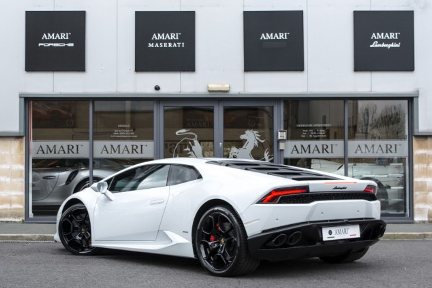LAMBORGHINI HURACAN PETROL Coupe 5.2 LP 610-4 2DR Semi Automatic