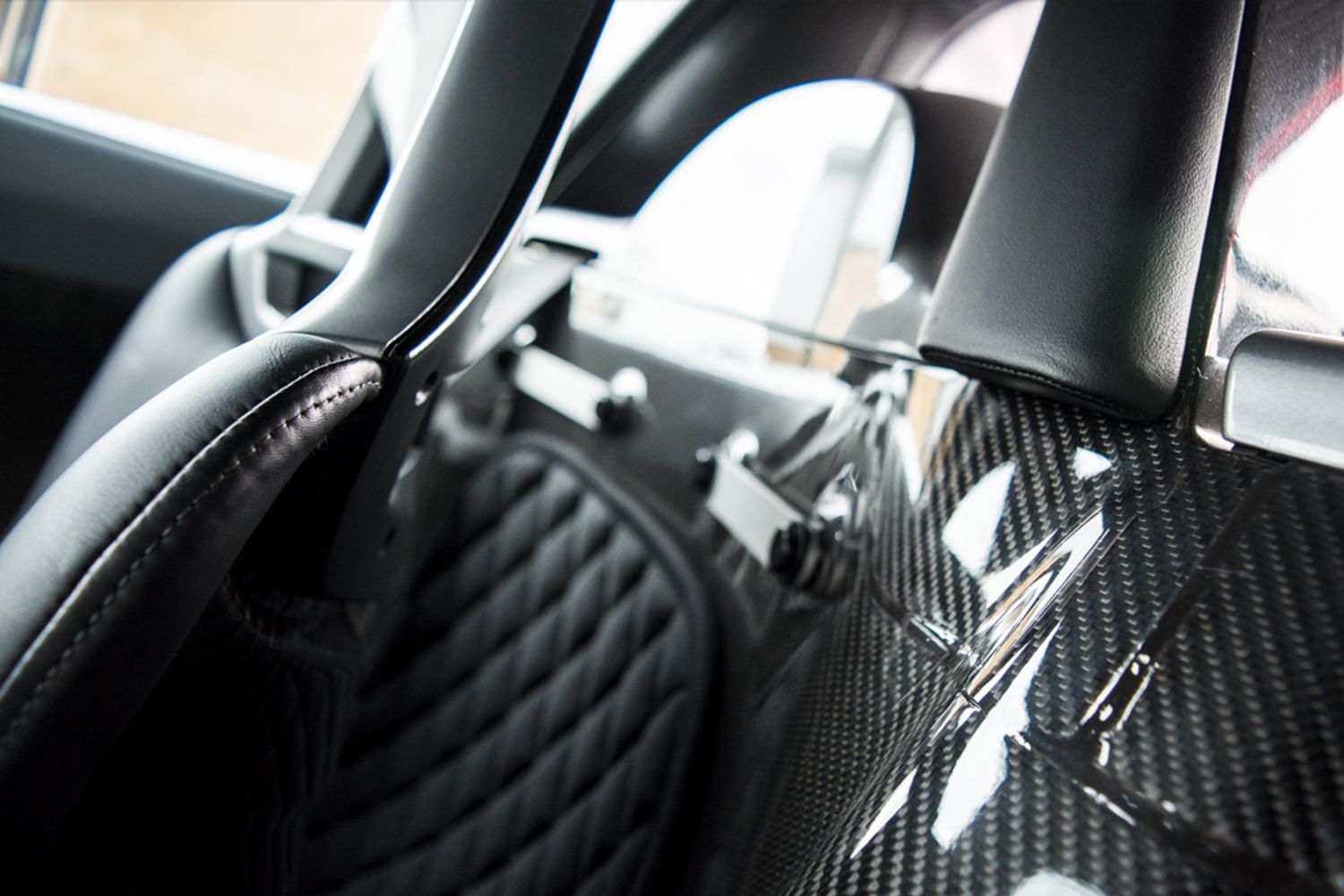 PORSCHE CARRERA GT 5.7 2DR Manual