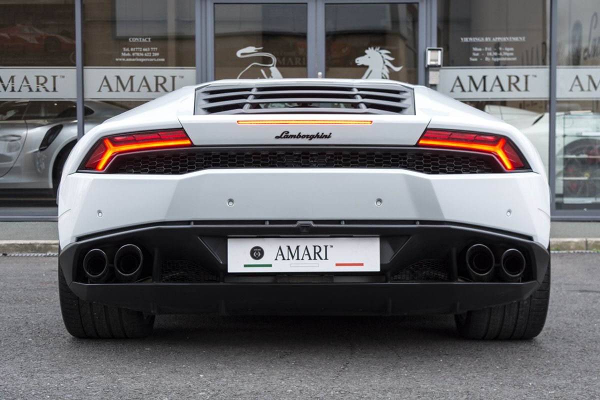 LAMBORGHINI HURACAN PETROL Coupe 5.2 LP 610-4 2DR Semi Automatic