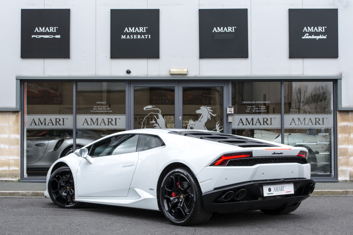 LAMBORGHINI HURACAN PETROL Coupe 5.2 LP 610-4 2DR Semi Automatic