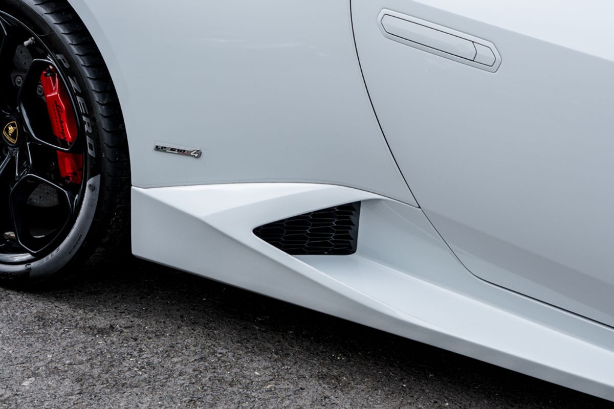 LAMBORGHINI HURACAN PETROL Coupe 5.2 LP 610-4 2DR Semi Automatic