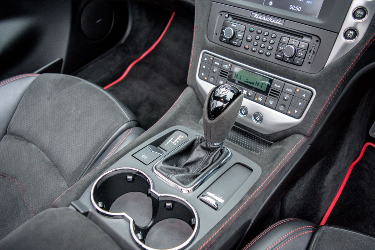 MASERATI GRANTURISMO Convertible 4.7 GRANCABRIO MC 2DR Automatic