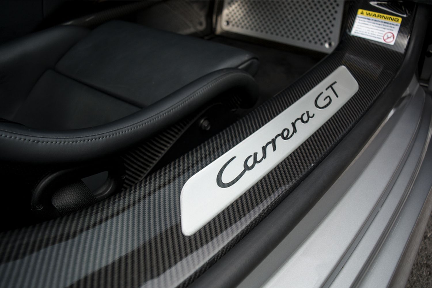 PORSCHE CARRERA GT 5.7 2DR Manual