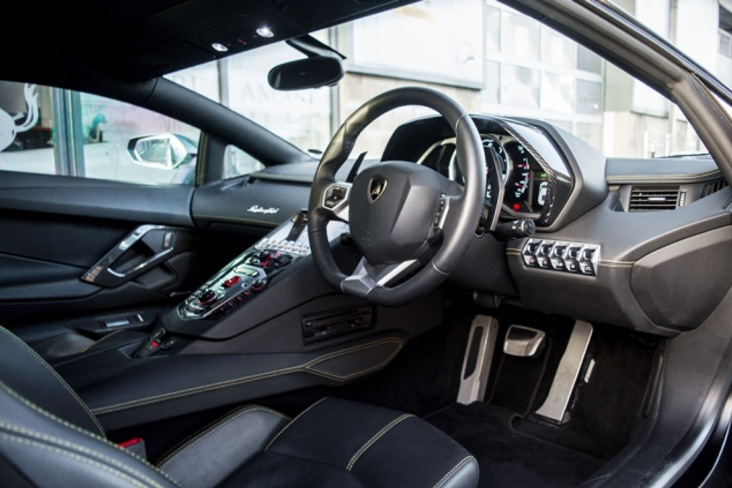 LAMBORGHINI AVENTADOR COUPE 6.5 LP 700-4 2DR Semi Automatic