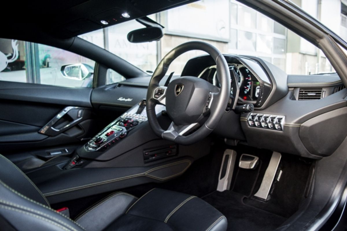 LAMBORGHINI AVENTADOR COUPE 6.5 LP 700-4 2DR Semi Automatic