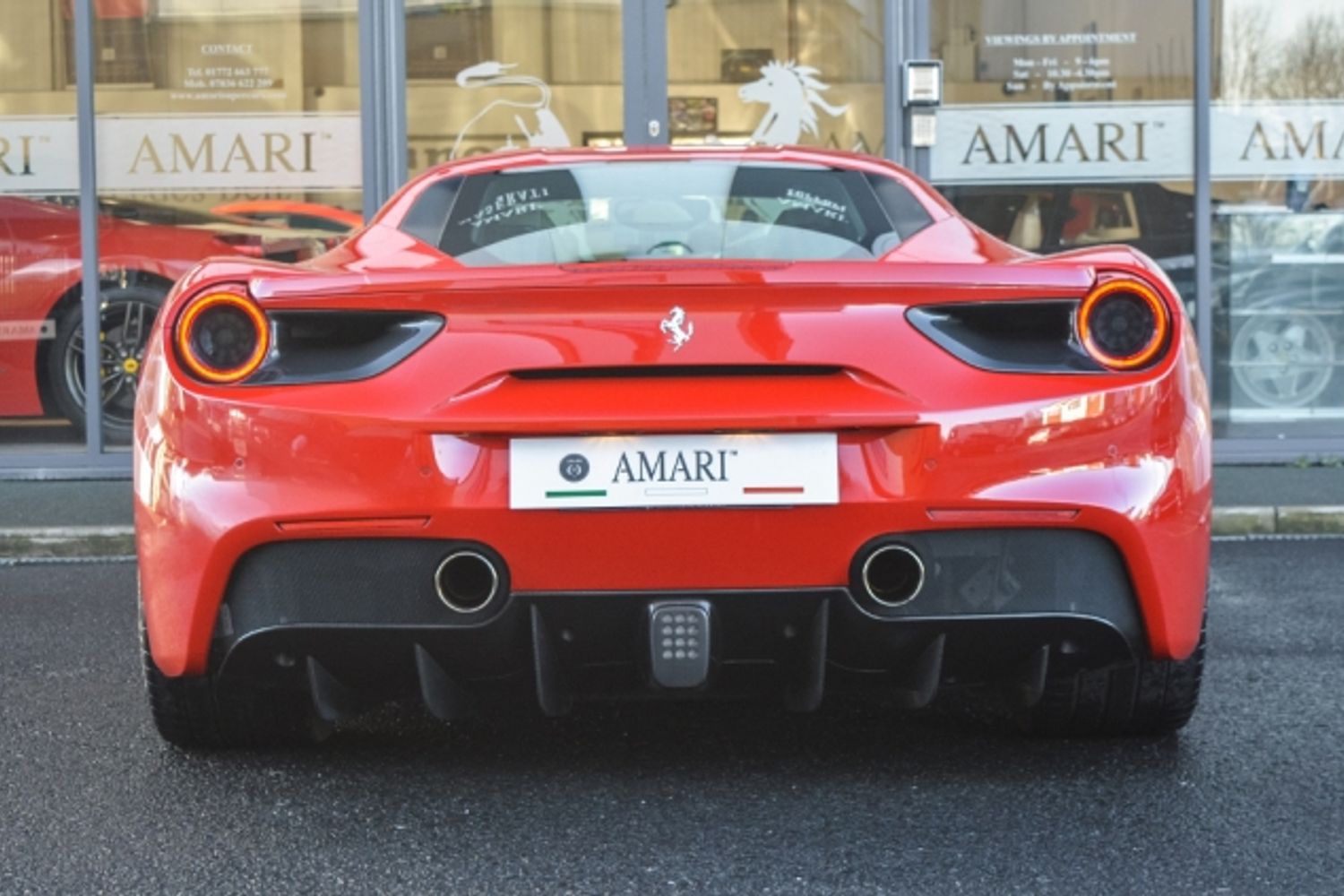 FERRARI 488 PETROL Coupe 3.9 GTB 2DR Semi Automatic