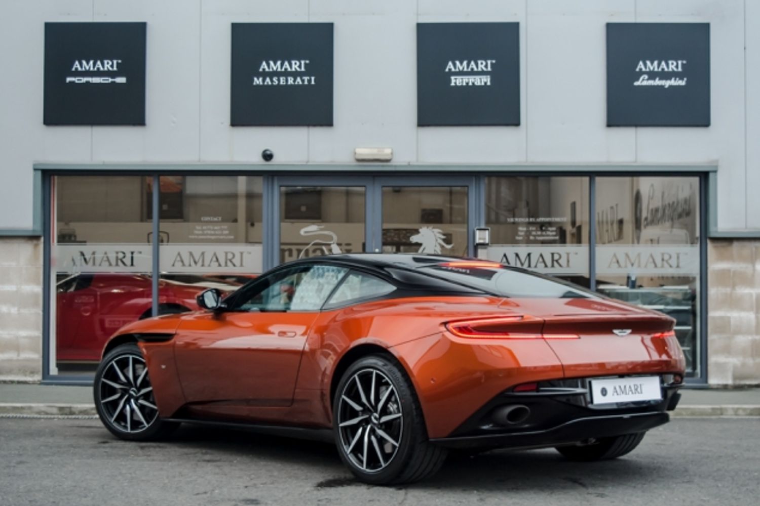 ASTON MARTIN DB11 PETROL Coupe 5.2 V12 2DR Automatic