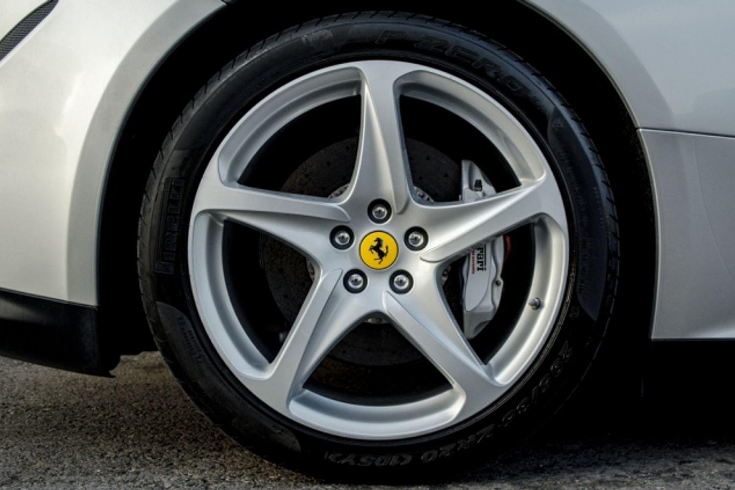 FERRARI FF PETROL Hatchback 6.3 V12 3DR