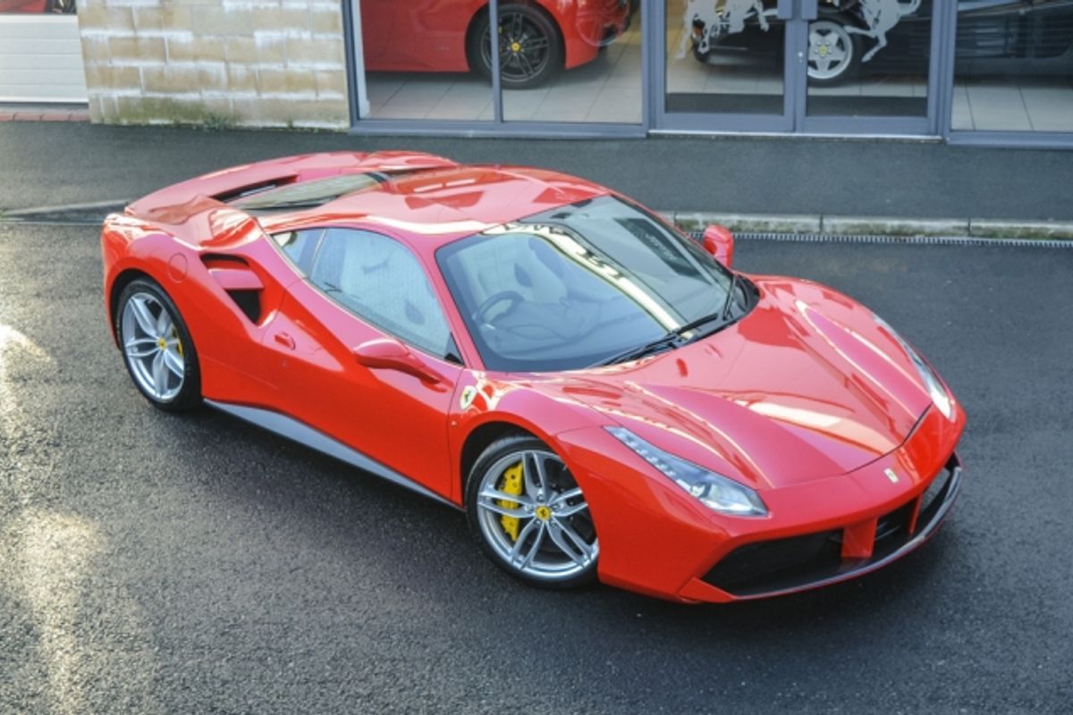 FERRARI 488 PETROL Coupe 3.9 GTB 2DR Semi Automatic