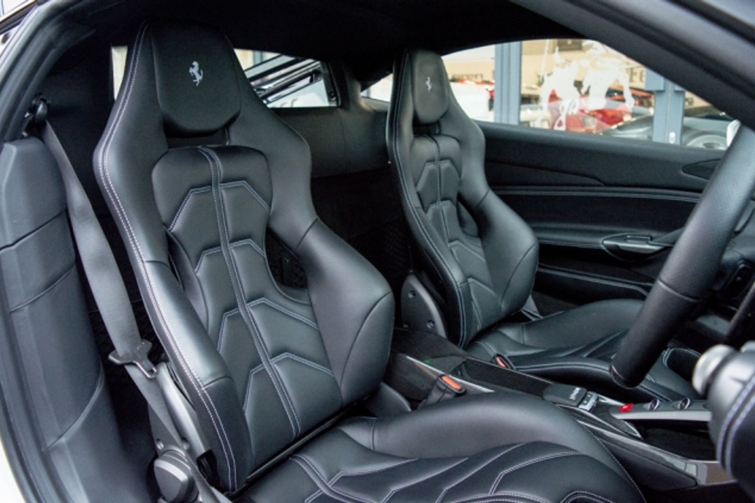 FERRARI 488 PETROL Coupe 3.9 GTB 2DR Semi Automatic