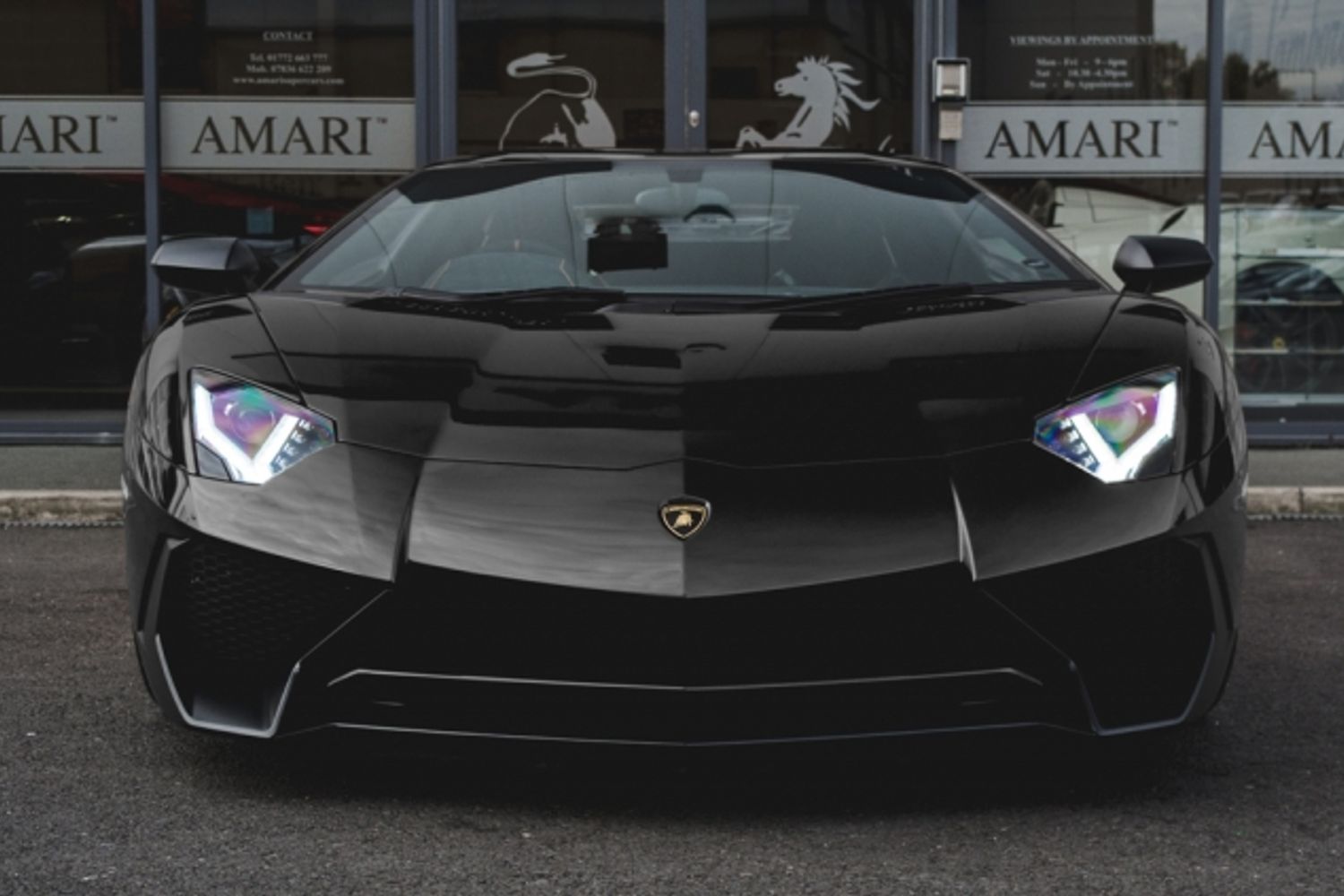 LAMBORGHINI AVENTADOR SV