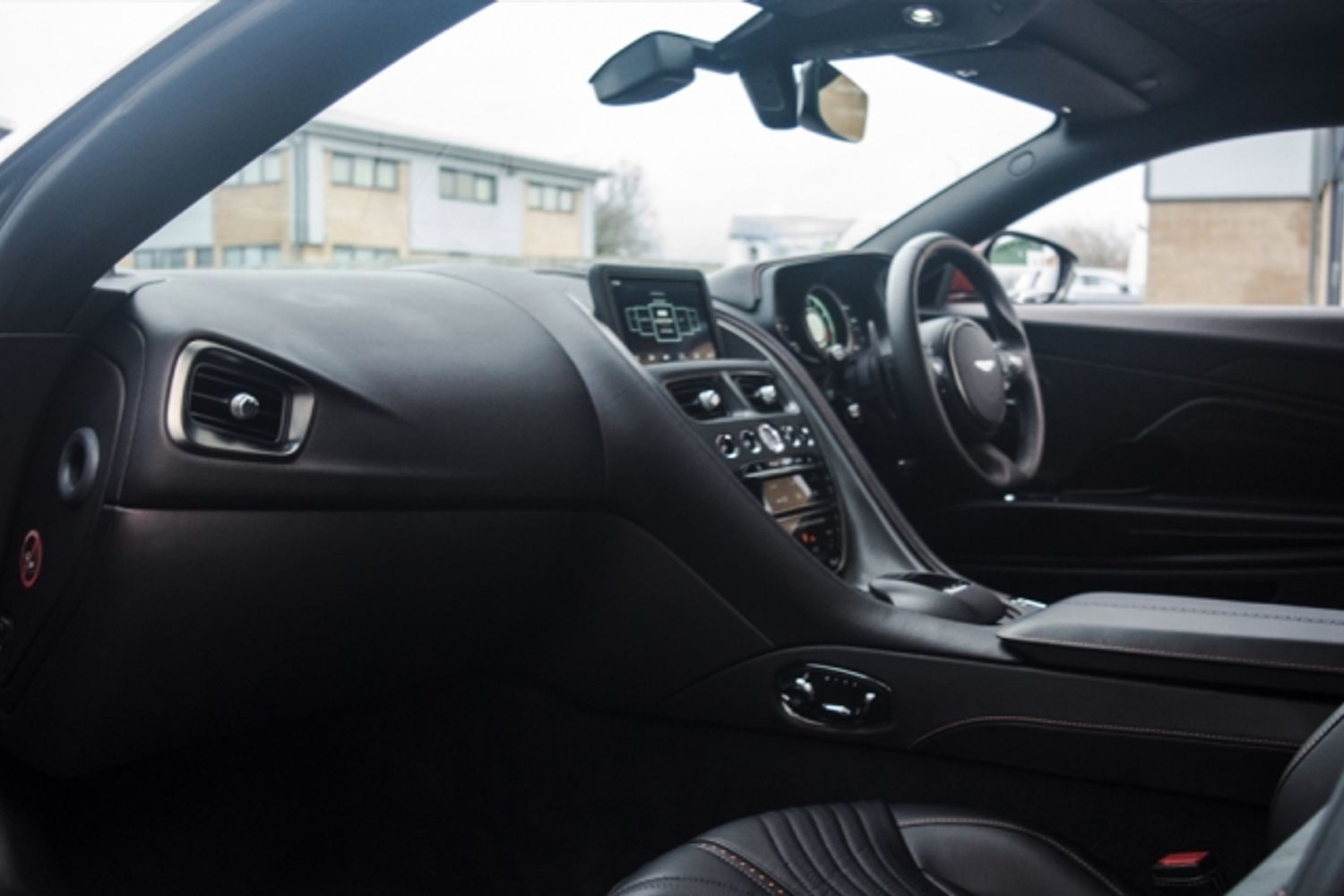 ASTON MARTIN DB11 PETROL Coupe 5.2 V12 2DR Automatic