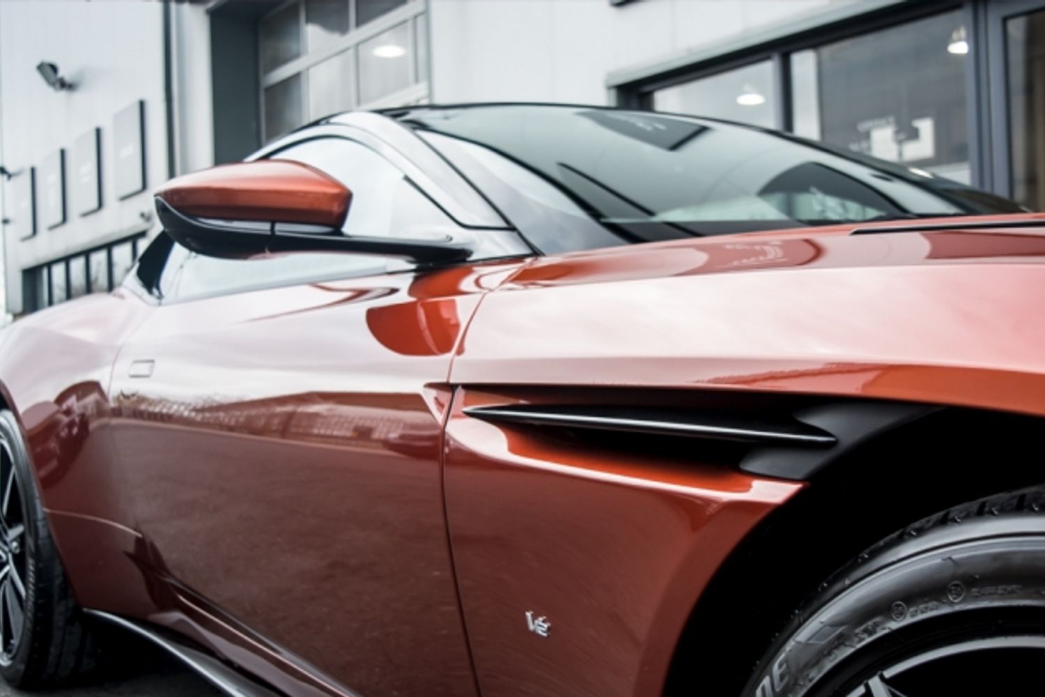 ASTON MARTIN DB11 PETROL Coupe 5.2 V12 2DR Automatic