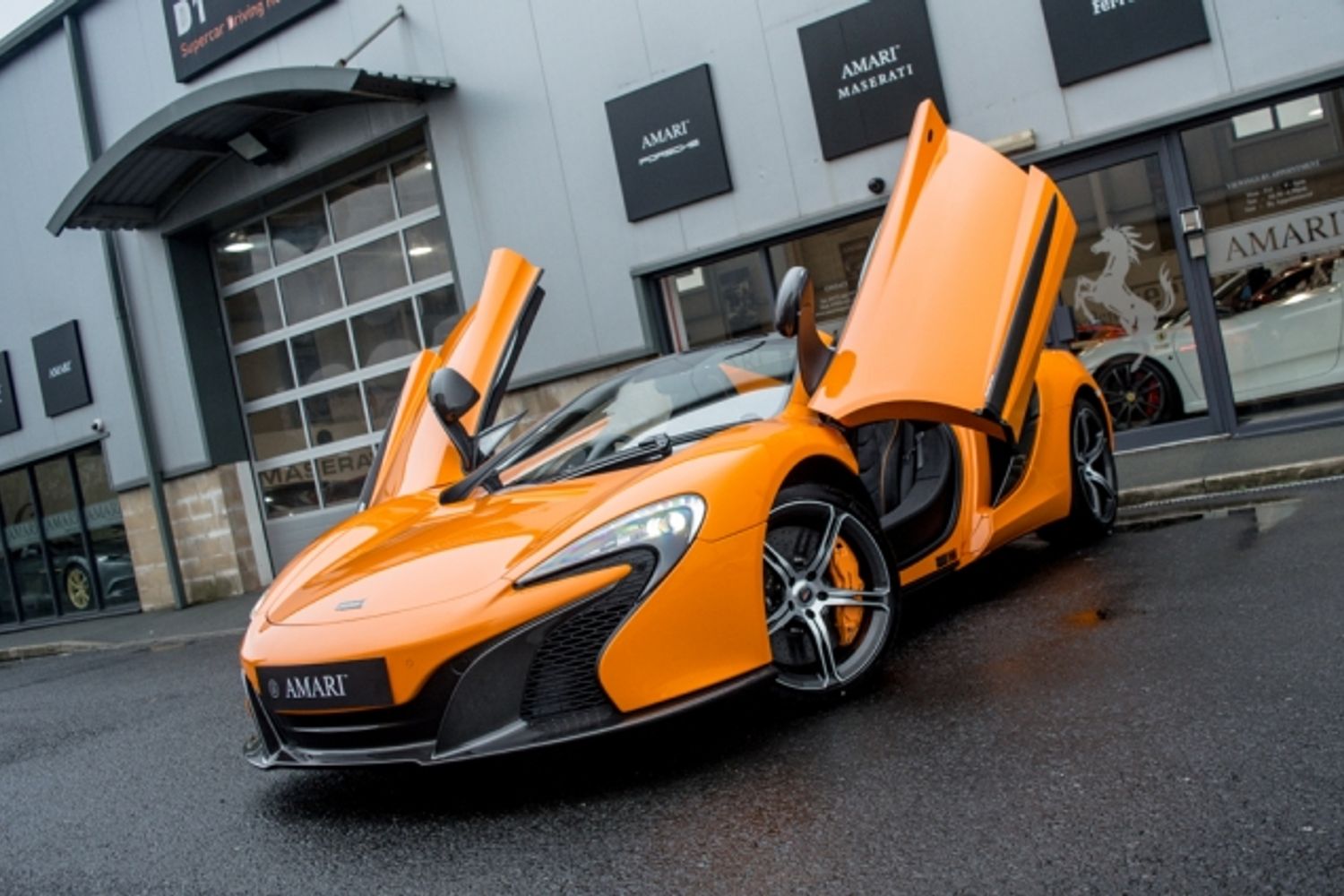 MCLAREN 650S CONVERTIBLE 3.8 V8 SPIDER 2DR
