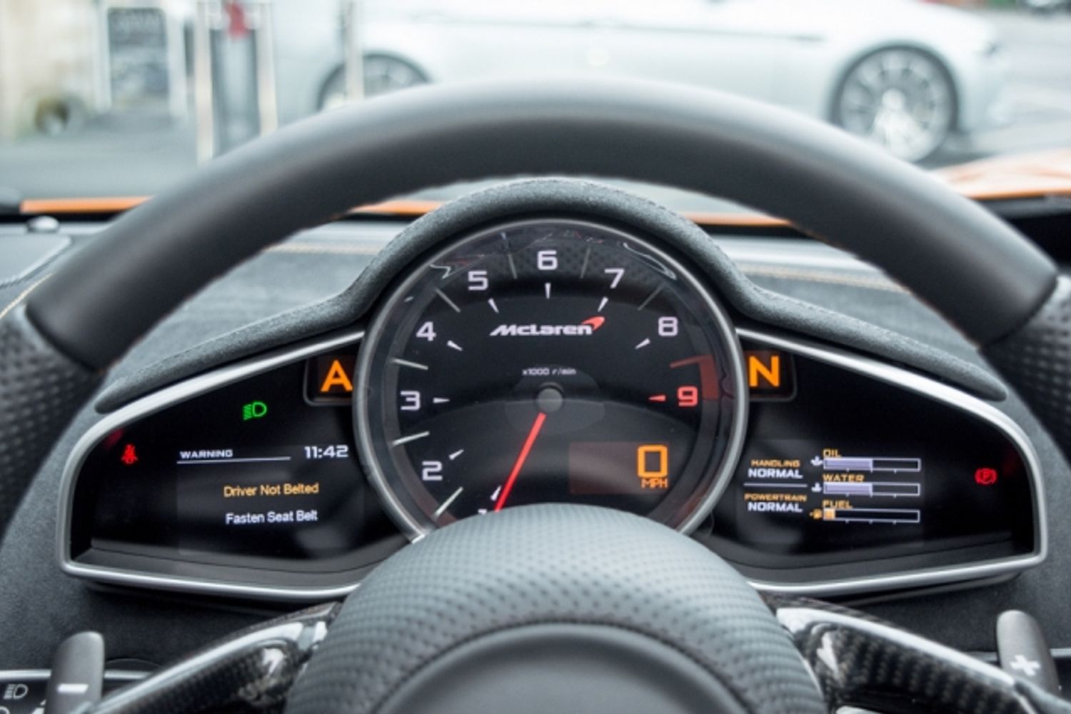 MCLAREN 650S CONVERTIBLE 3.8 V8 SPIDER 2DR