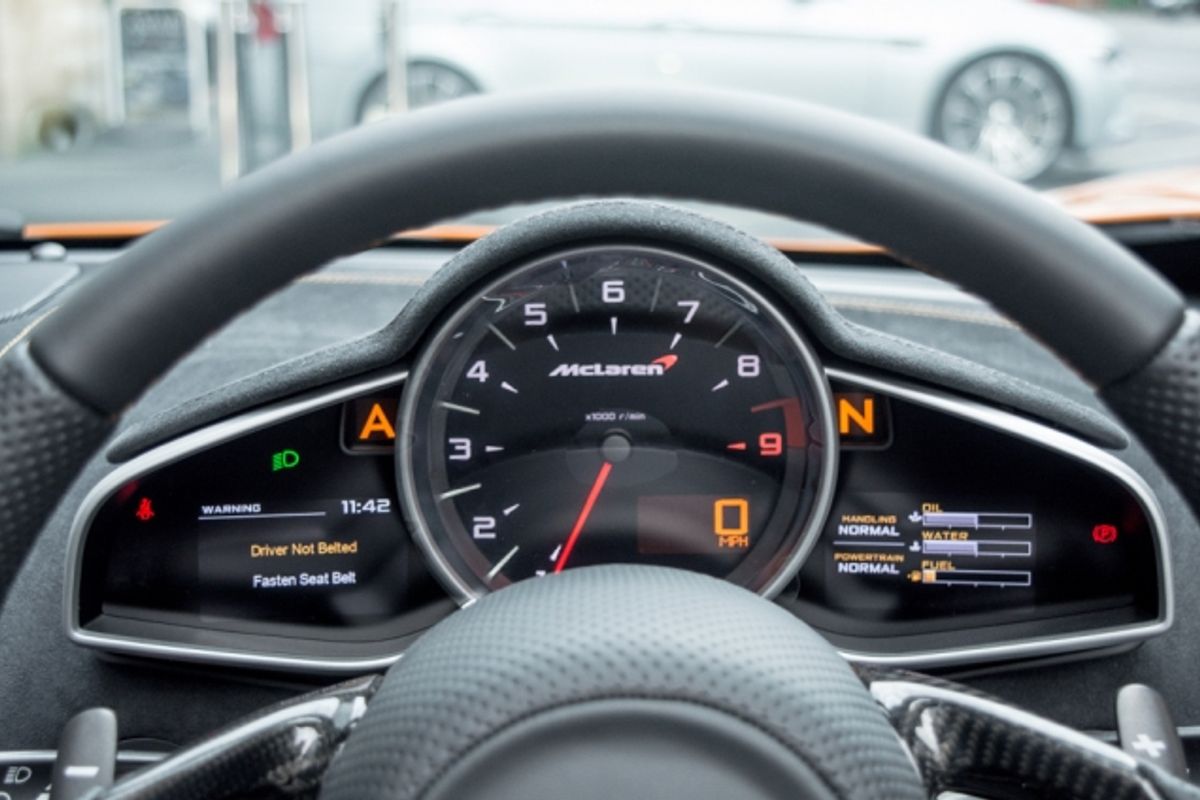 MCLAREN 650S CONVERTIBLE 3.8 V8 SPIDER 2DR