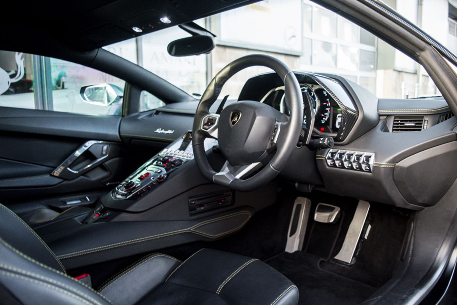 LAMBORGHINI AVENTADOR COUPE 6.5 LP 700-4 2DR Semi Automatic
