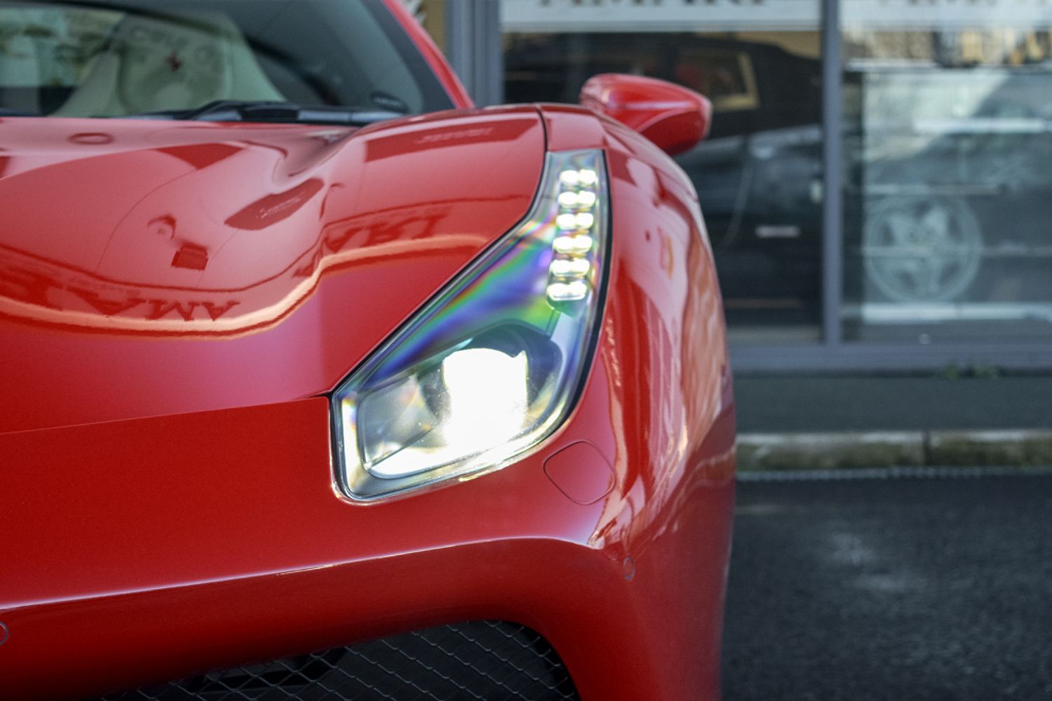 FERRARI 488 PETROL Coupe 3.9 GTB 2DR Semi Automatic