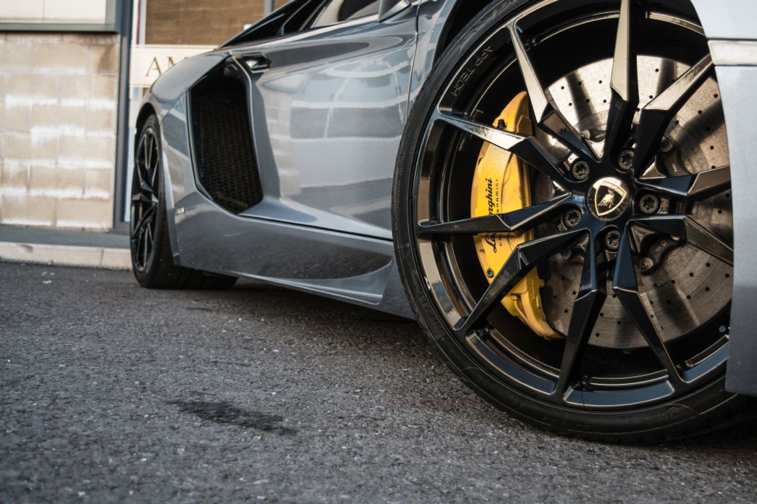 LAMBORGHINI AVENTADOR COUPE 6.5 LP 700-4 2DR Semi Automatic