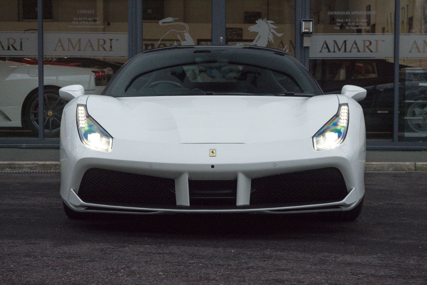 FERRARI 488 PETROL Coupe 3.9 GTB 2DR Semi Automatic