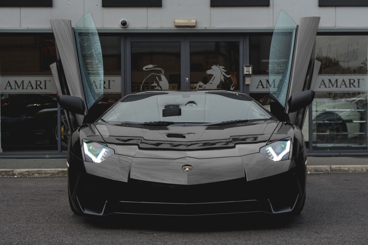 LAMBORGHINI AVENTADOR SV