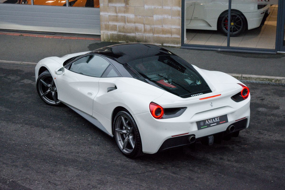 FERRARI 488 PETROL Coupe 3.9 GTB 2DR Semi Automatic
