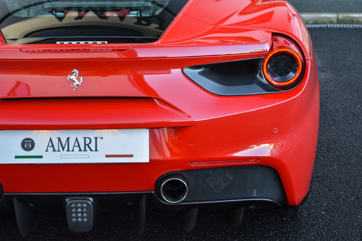 FERRARI 488 PETROL Coupe 3.9 GTB 2DR Semi Automatic