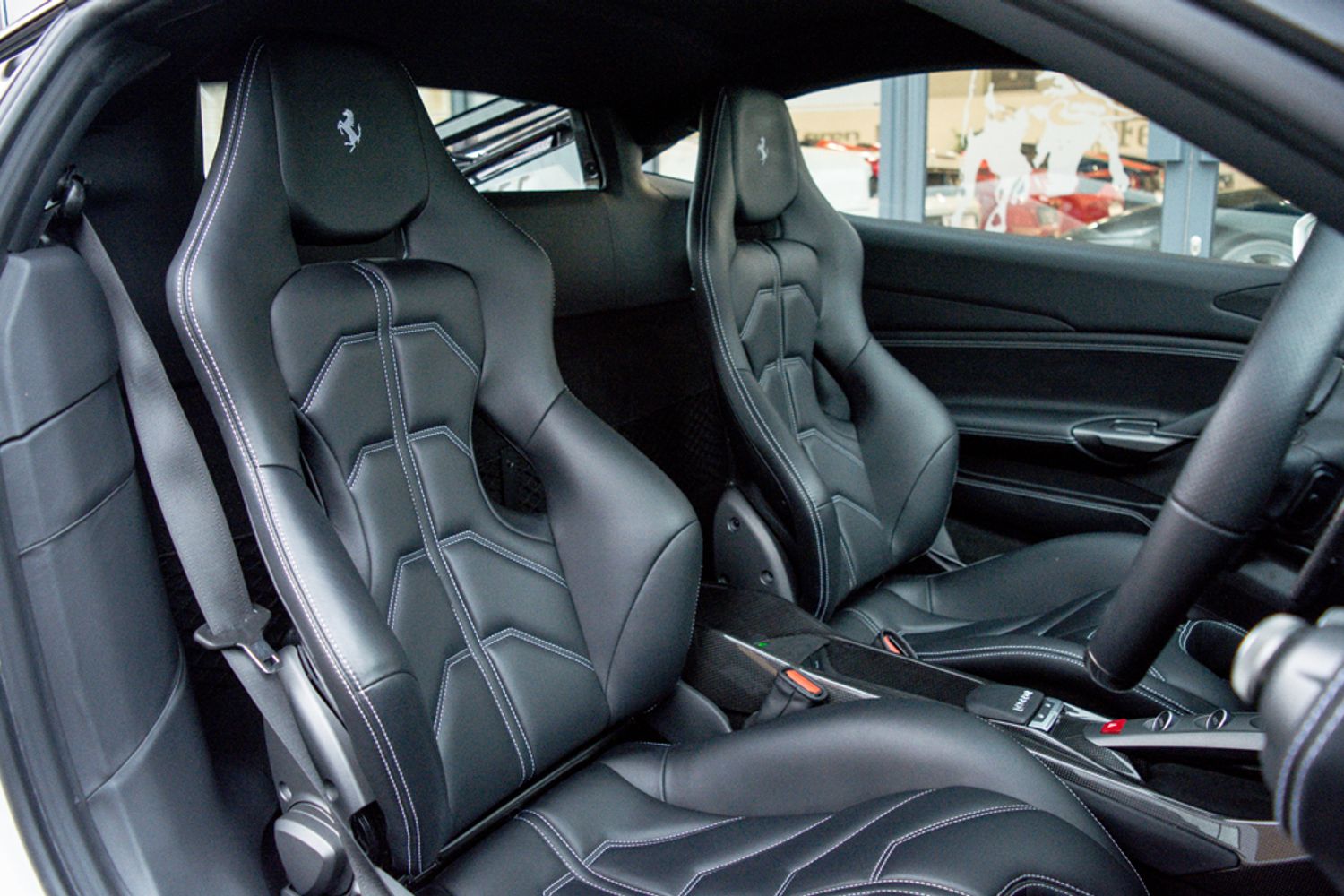 FERRARI 488 PETROL Coupe 3.9 GTB 2DR Semi Automatic