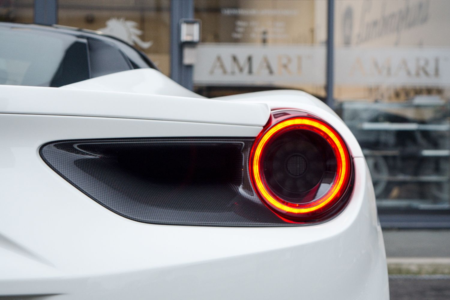 FERRARI 488 PETROL Coupe 3.9 GTB 2DR Semi Automatic