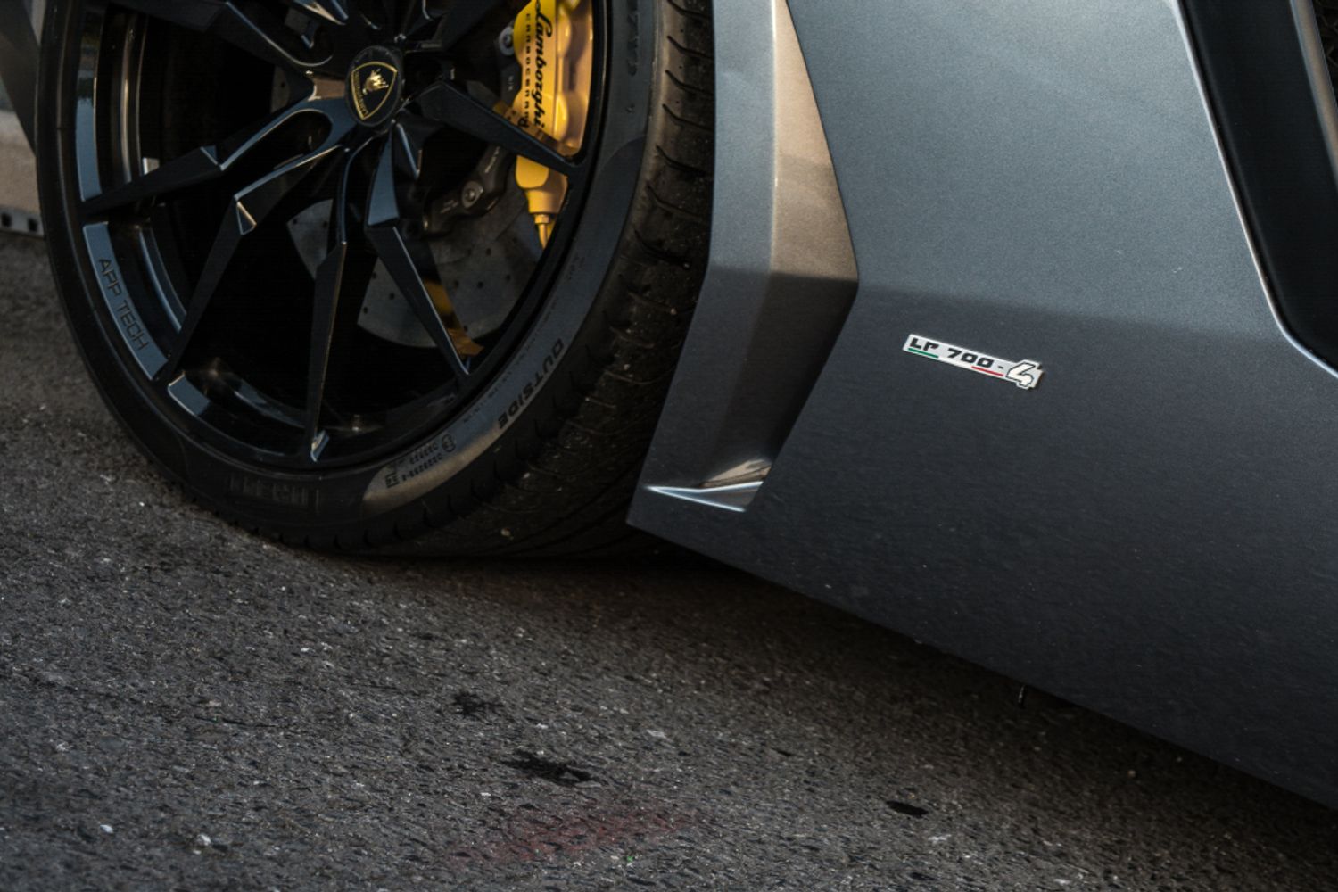 LAMBORGHINI AVENTADOR COUPE 6.5 LP 700-4 2DR Semi Automatic