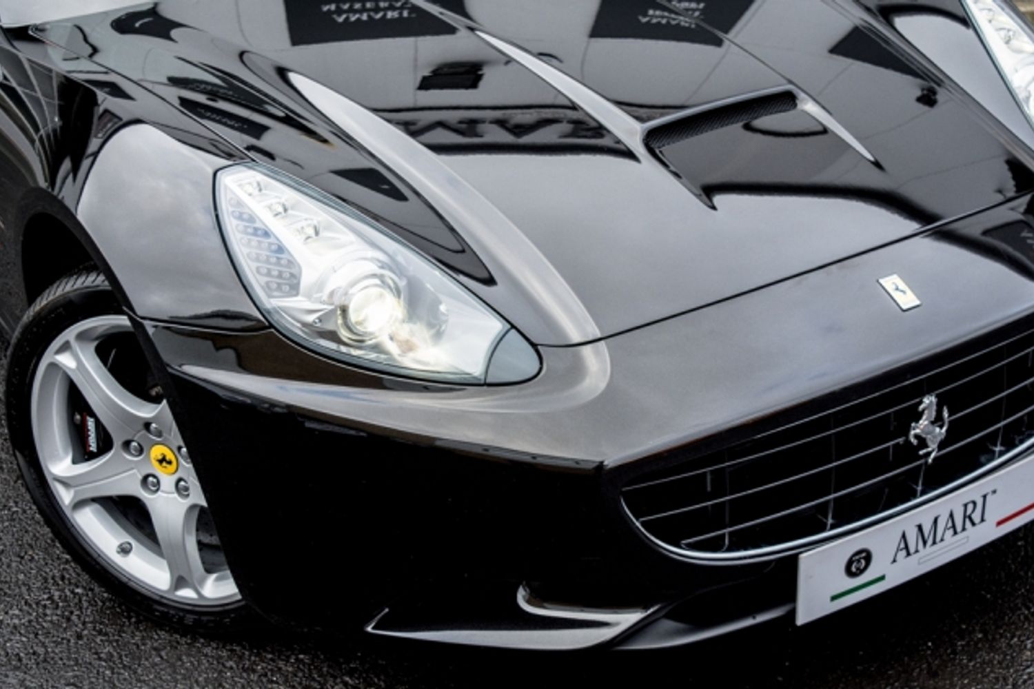 FERRARI CALIFORNIA PETROL Convertible 4.3 2 PLUS 2 2DR Semi Automatic