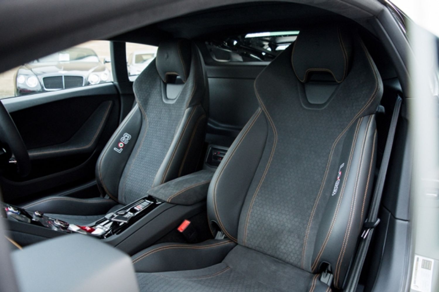 LAMBORGHINI HURACAN COUPE 5.2 LP 610-4 2DR SEMI AUTOMATIC