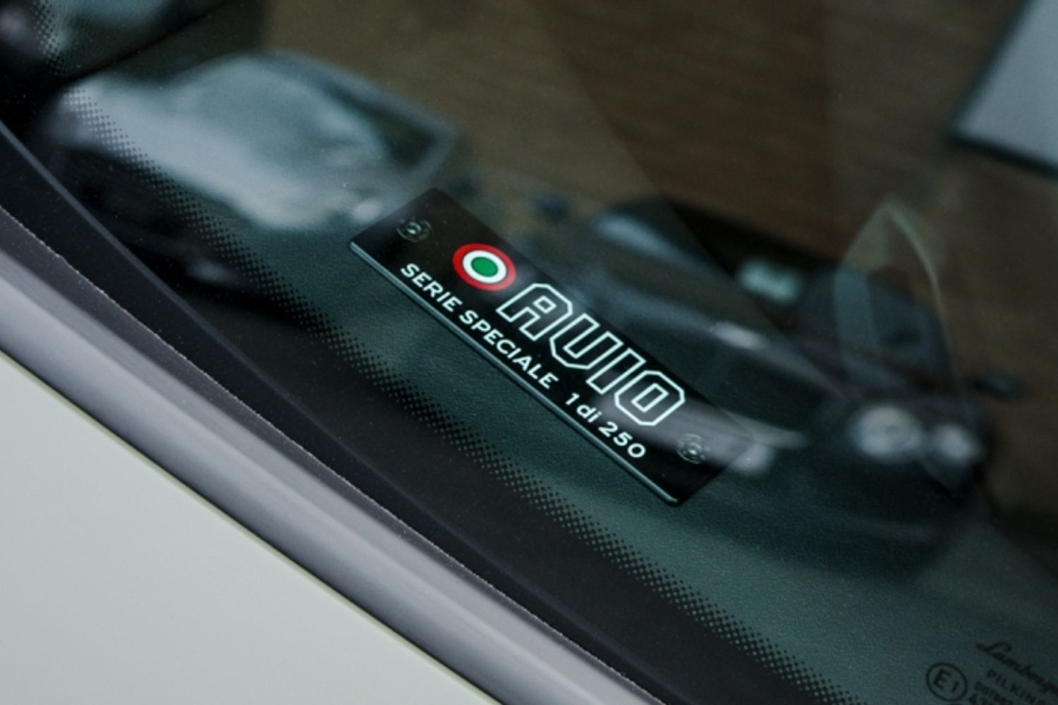 LAMBORGHINI HURACAN COUPE 5.2 LP 610-4 2DR SEMI AUTOMATIC