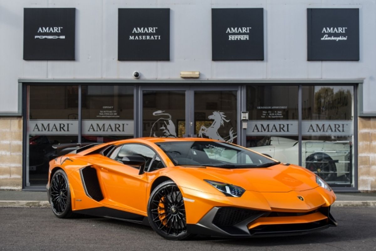 LAMBORGHINI AVENTADOR COUPE 6.5 LP 750-4 SUPERVELOCE 2DR SEMI AUTO