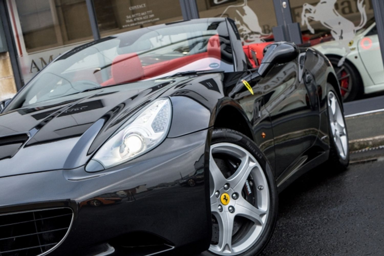 FERRARI CALIFORNIA PETROL Convertible 4.3 2 PLUS 2 2DR Semi Automatic