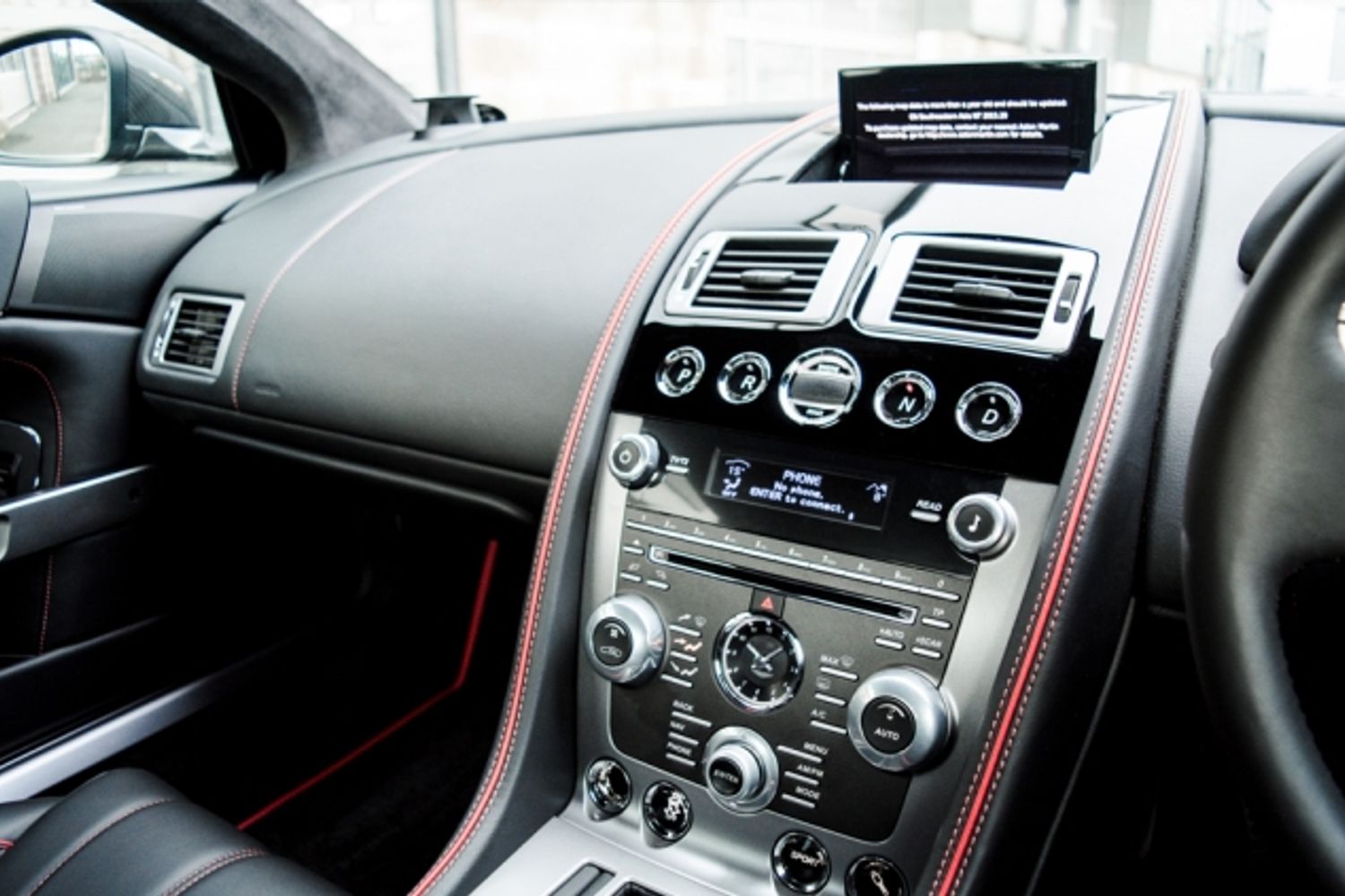 ASTON MARTIN DB9 COUPE 5.9 V12 2DR AUTOMATIC