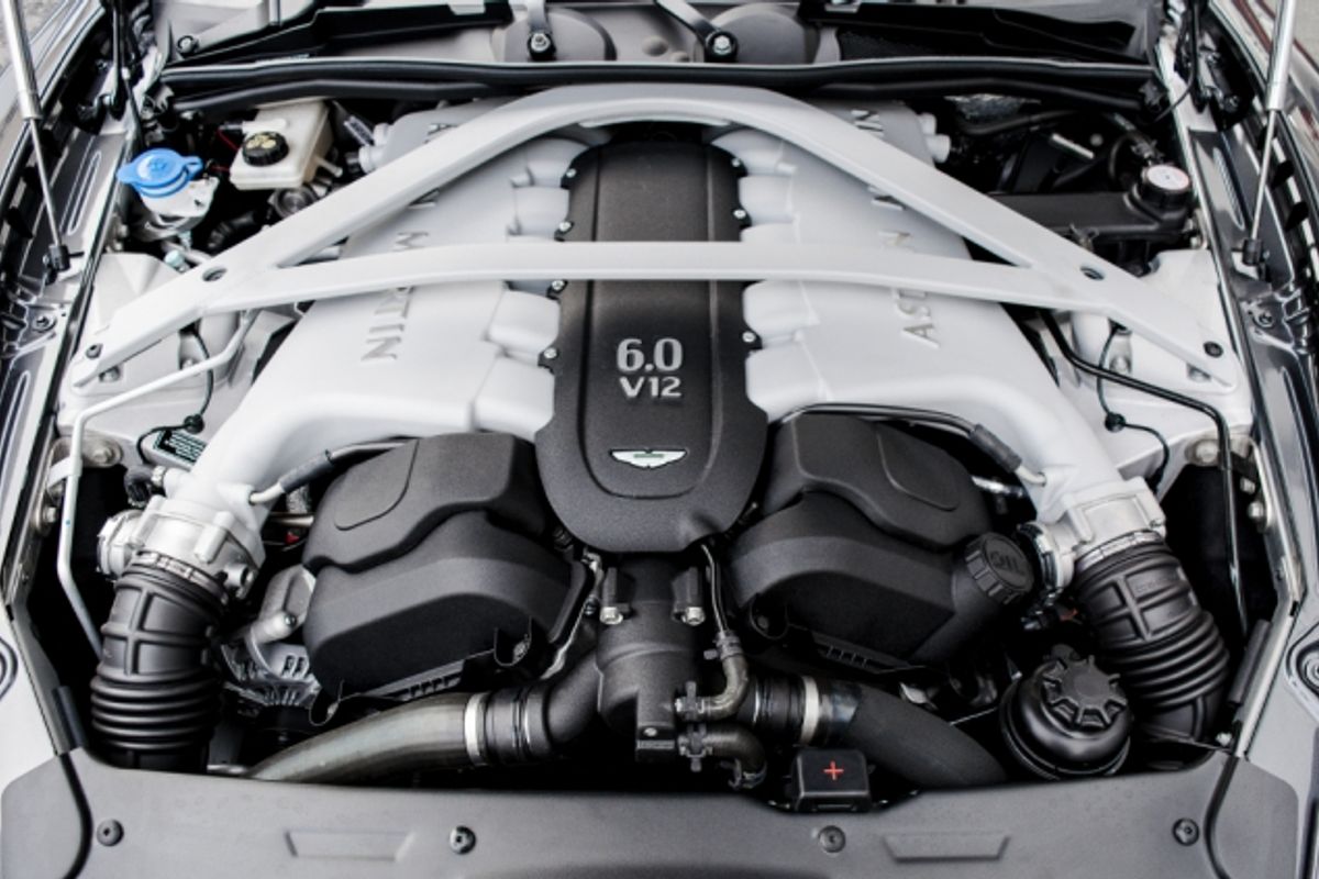 ASTON MARTIN DB9 COUPE 5.9 V12 2DR AUTOMATIC