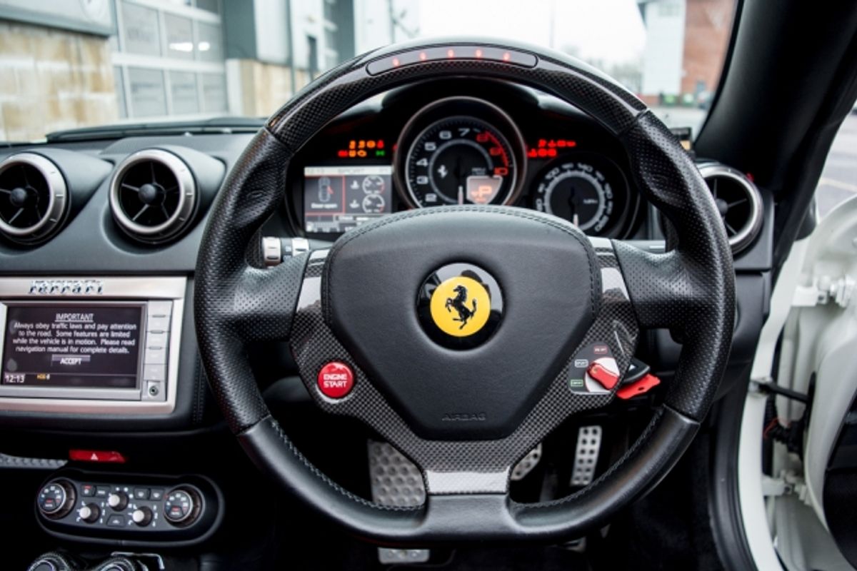 FERRARI CALIFORNIA 30 PETROL Convertible 4.3 2 PLUS 2 2DR Semi Automatic
