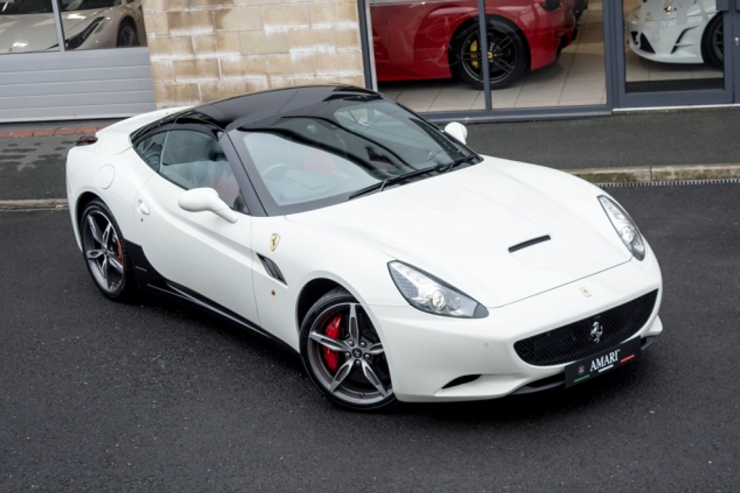 FERRARI CALIFORNIA 30 PETROL Convertible 4.3 2 PLUS 2 2DR Semi Automatic