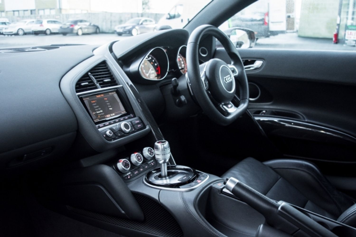 AUDI R8 PETROL Coupe 5.2 V10 PLUS QUATTRO 2DR Semi Automatic