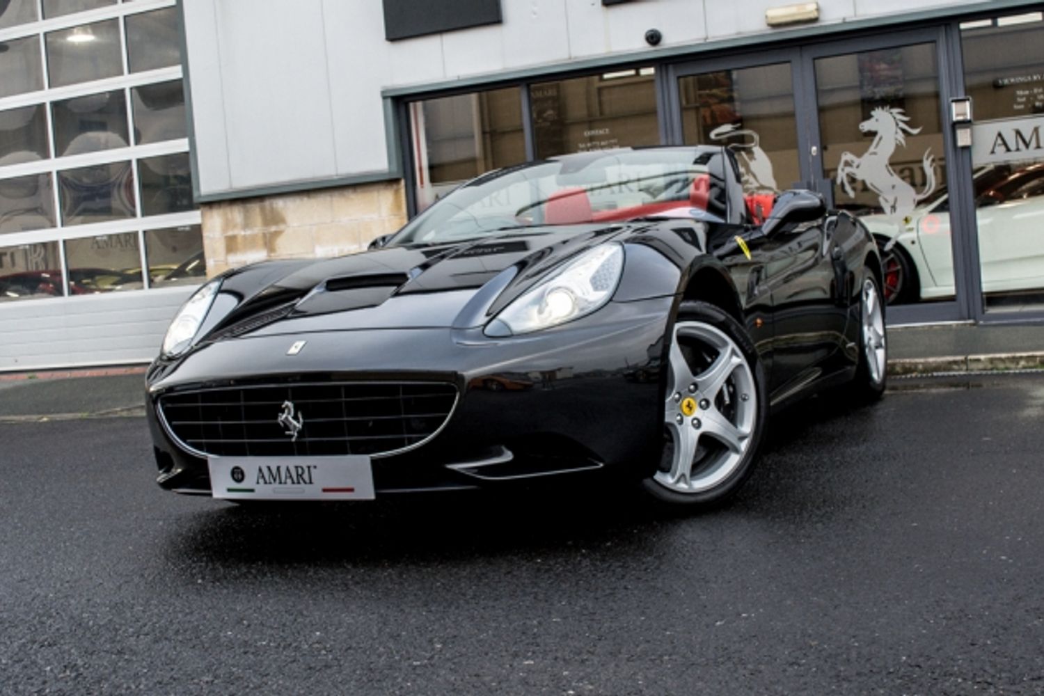 FERRARI CALIFORNIA PETROL Convertible 4.3 2 PLUS 2 2DR Semi Automatic