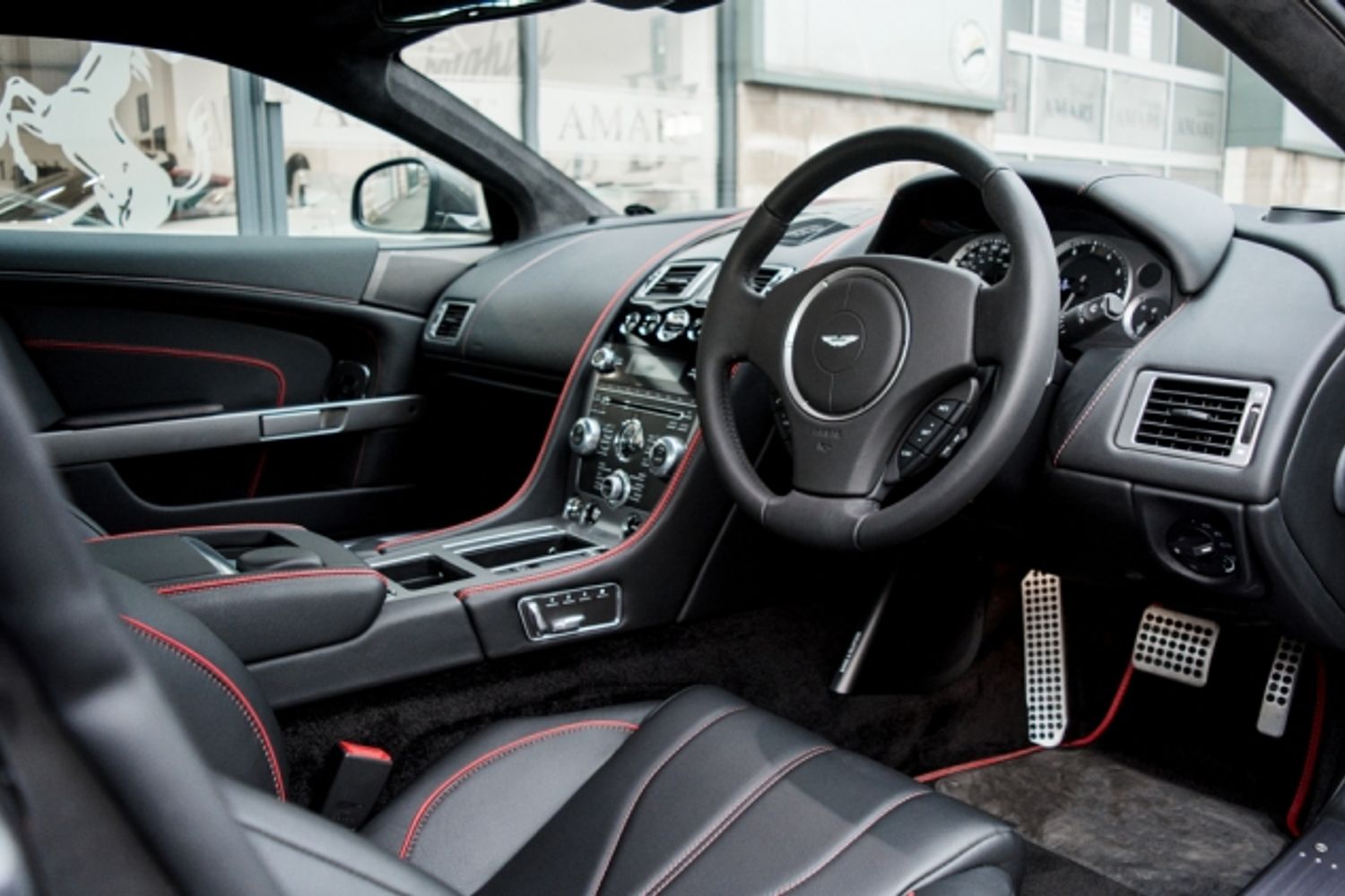 ASTON MARTIN DB9 COUPE 5.9 V12 2DR AUTOMATIC